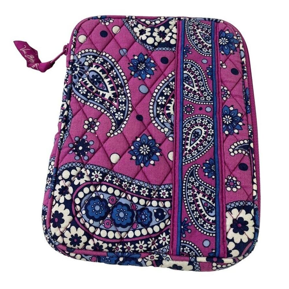 Vera Bradley Boysenberry Tablet Sleeve Padded Paisley Zip Around Bag Quilted